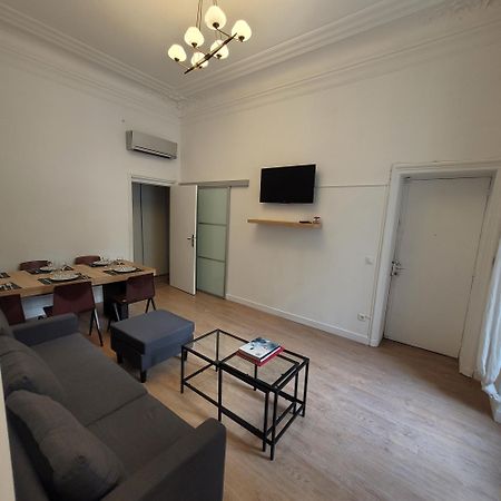 Bel Appartement Champs Elysees Avec 2 Chambres Paris Exterior foto